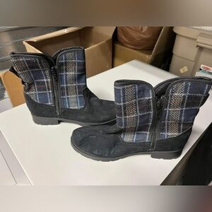 Great Condition Andrea Black & Plaid Suede Ankle Boots